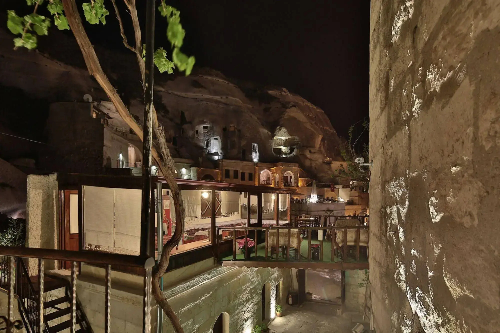 Melek Cave Hotel