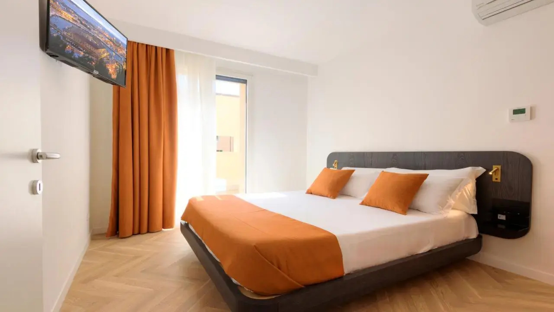 Metropolitan Suites Ancona