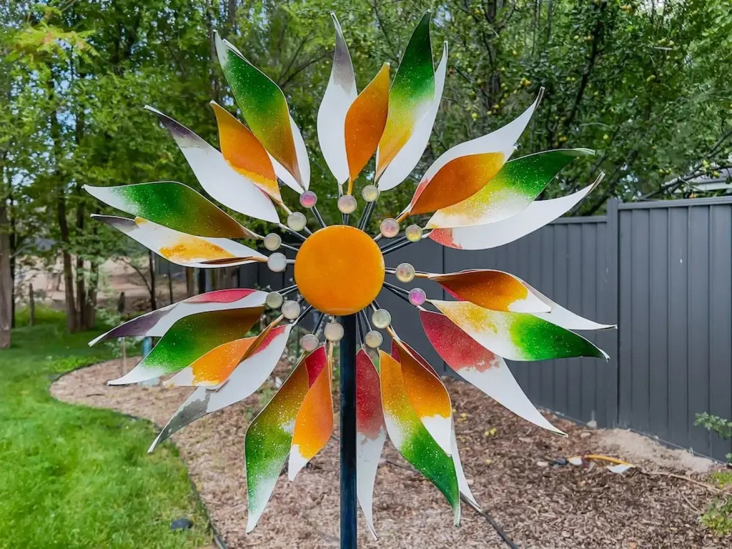 Quiet Garden Sanctuary 1 Bedroom Home