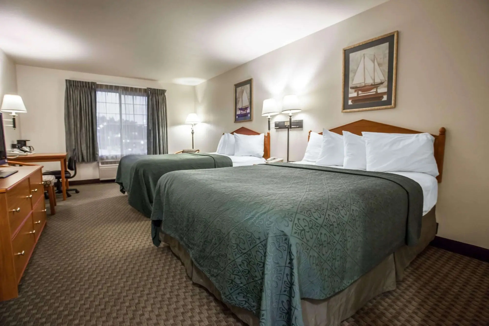 Quality Inn & Suites Federal Way - Seattle