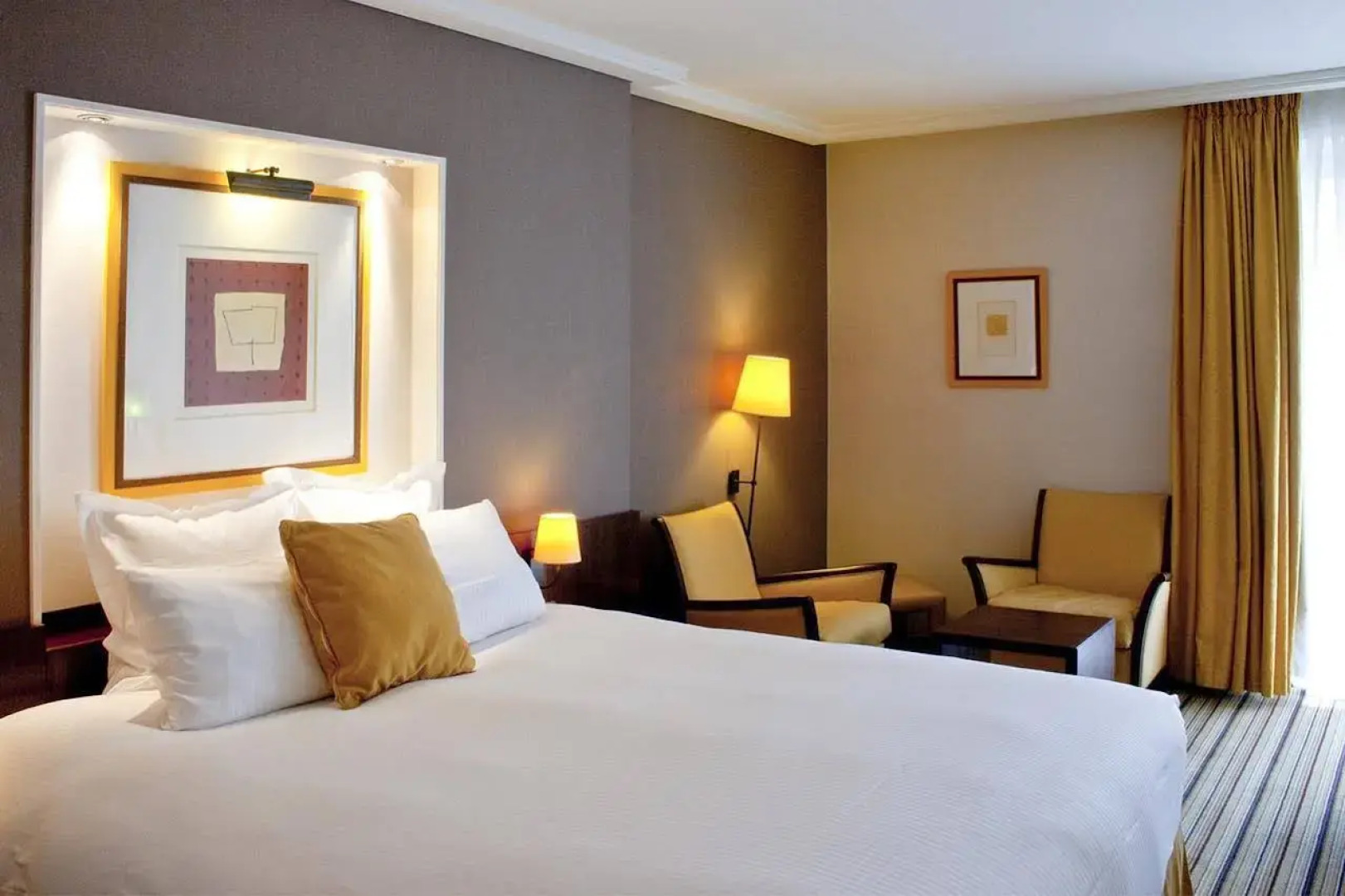 Отель Parker Hotel Brussels Airport