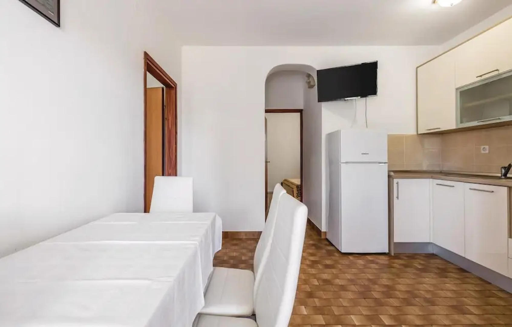 Awesome Home in Mandre With Wifi and 2 Bedrooms