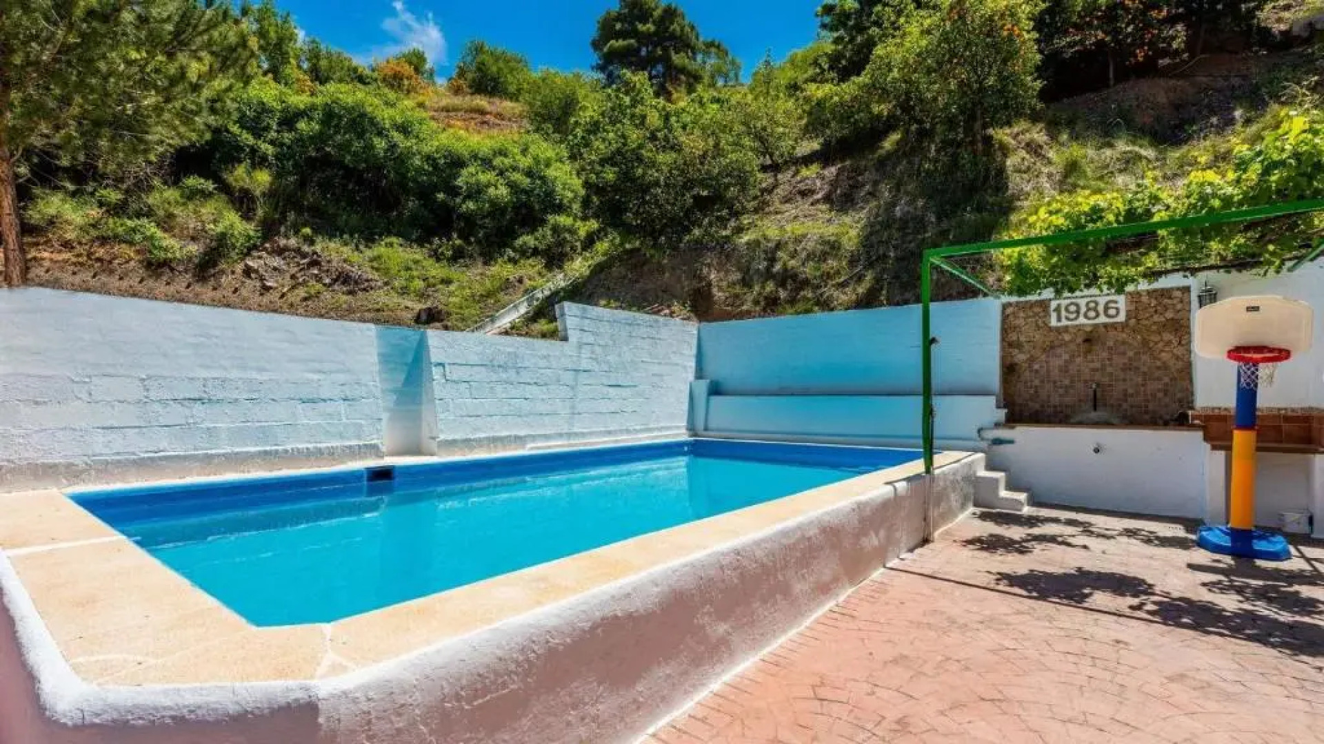 Casa Victoria Alozaina by Ruralidays