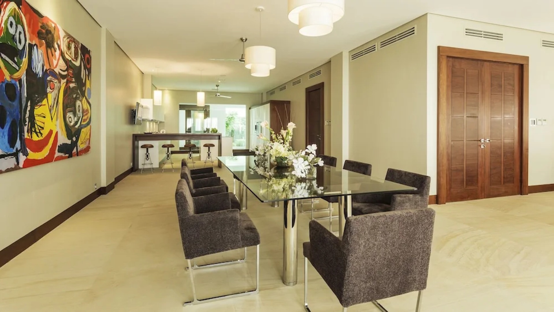 Under the Stars Luxury Apartment