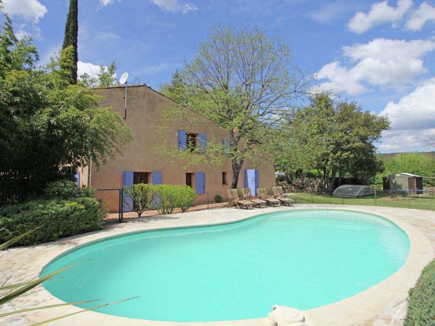 Lovely Holiday Home in Salernes With Swimming Pool