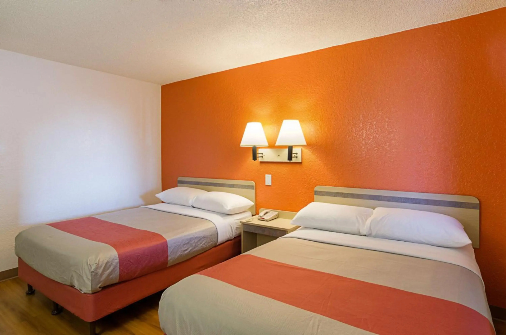 Motel 6 Denver, CO – Downtown