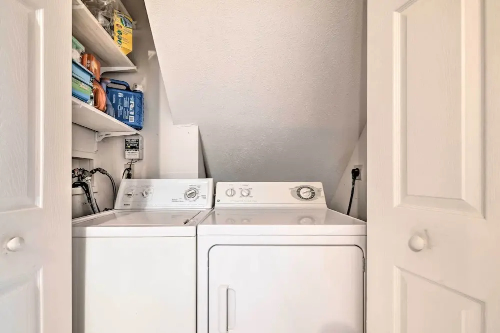 Walk to Beach: Lakefront Pocono Escape w/ Fire Pit