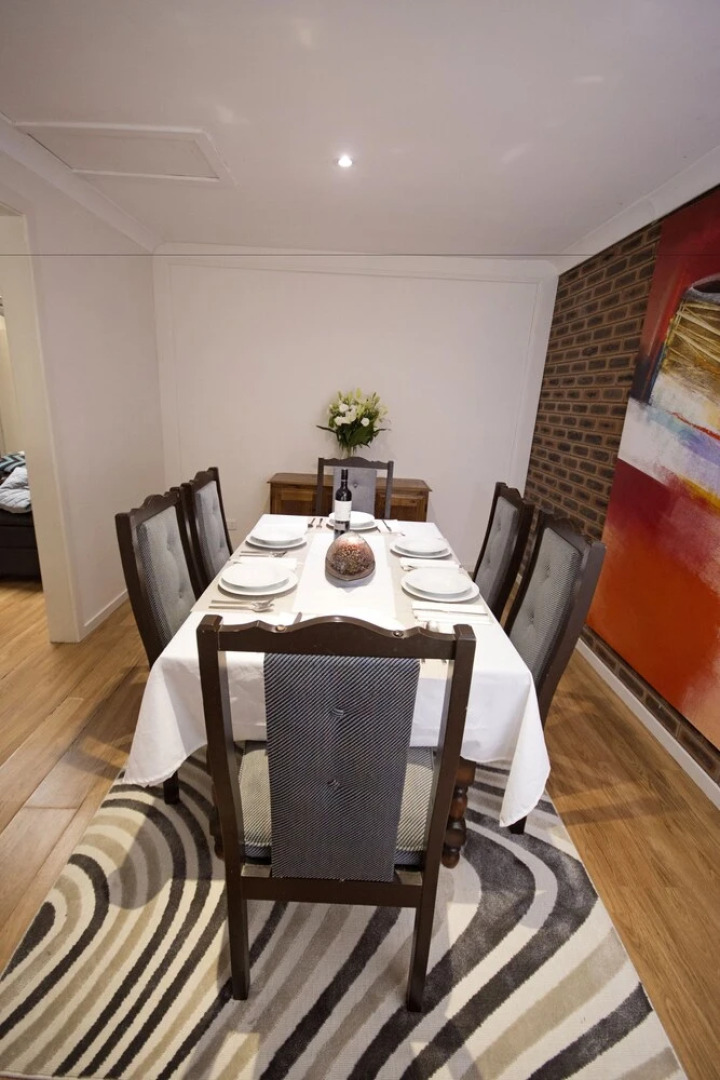 Central Wagga Apartment