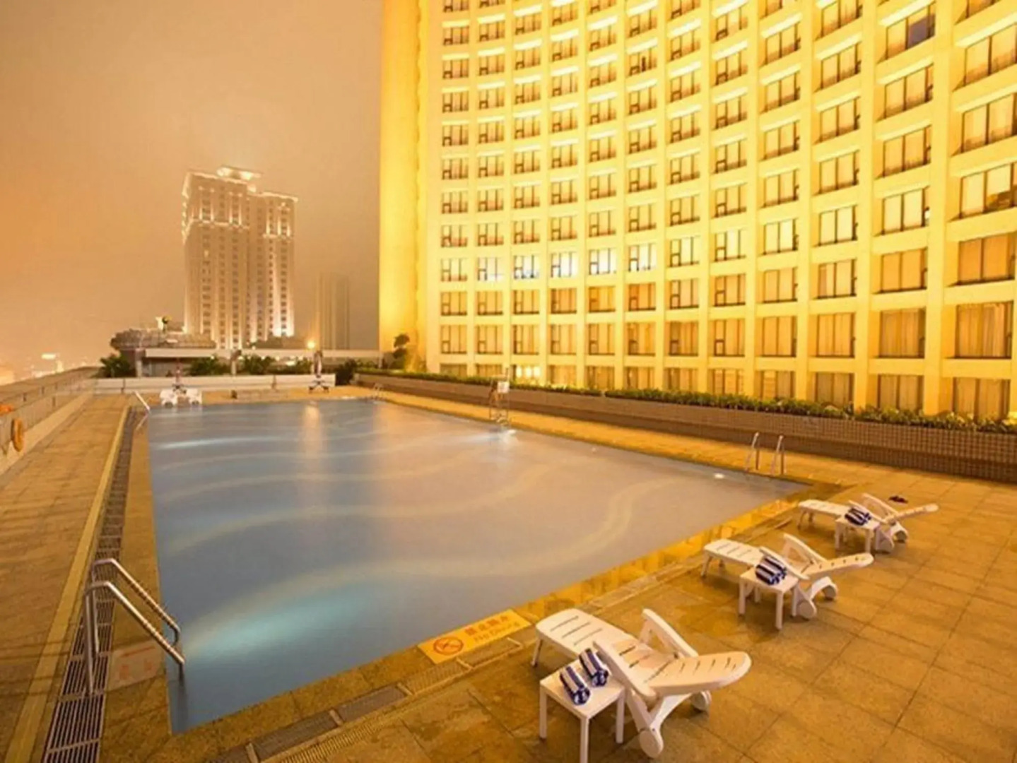 Crowne Plaza Zhanjiang