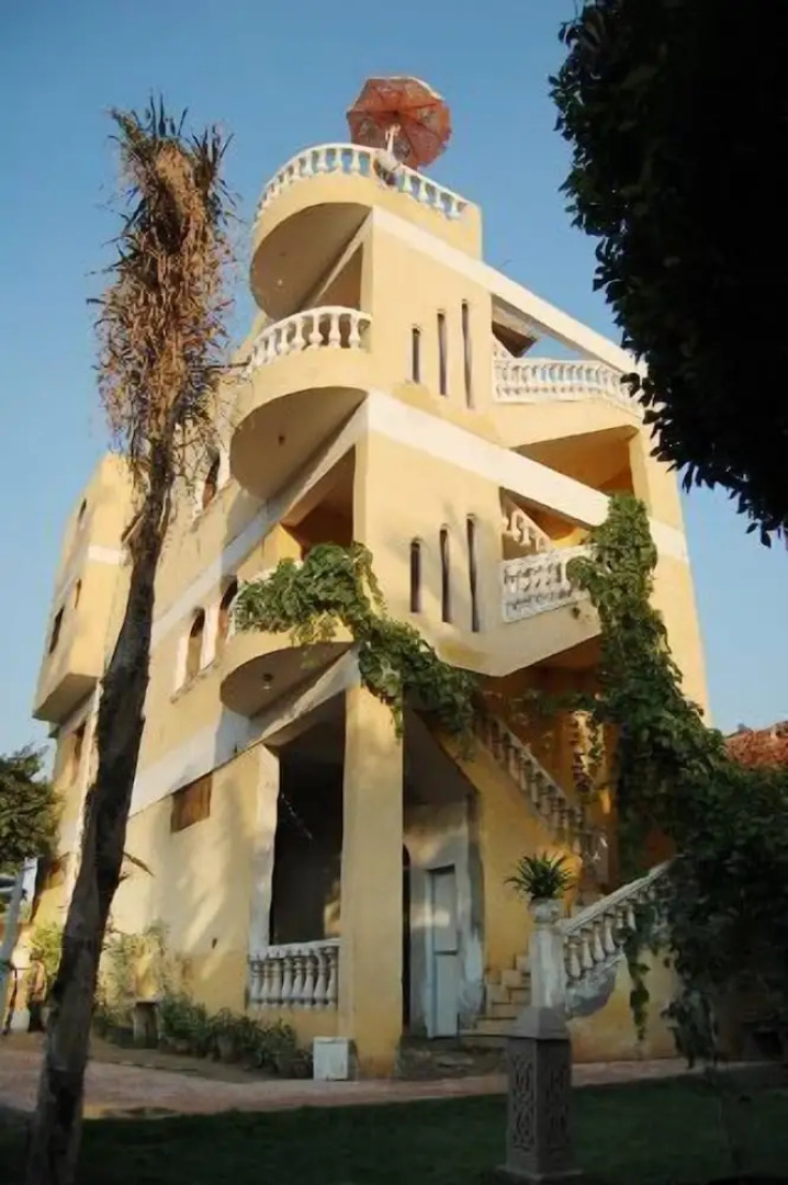Sakkara Inn Hotel