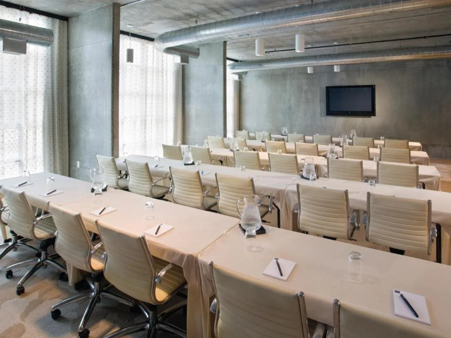 The Loom Hotel, Tapestry Collection by Hilton