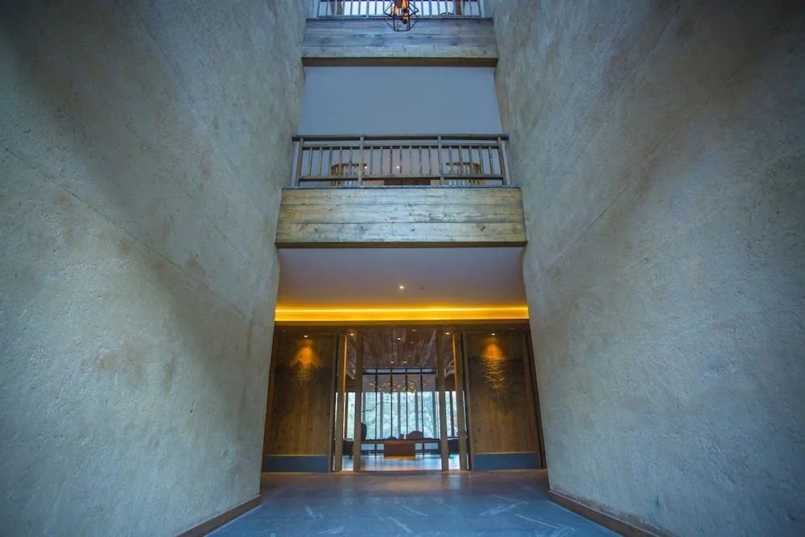 LUX Tea Horse Road Deqin Benzilan