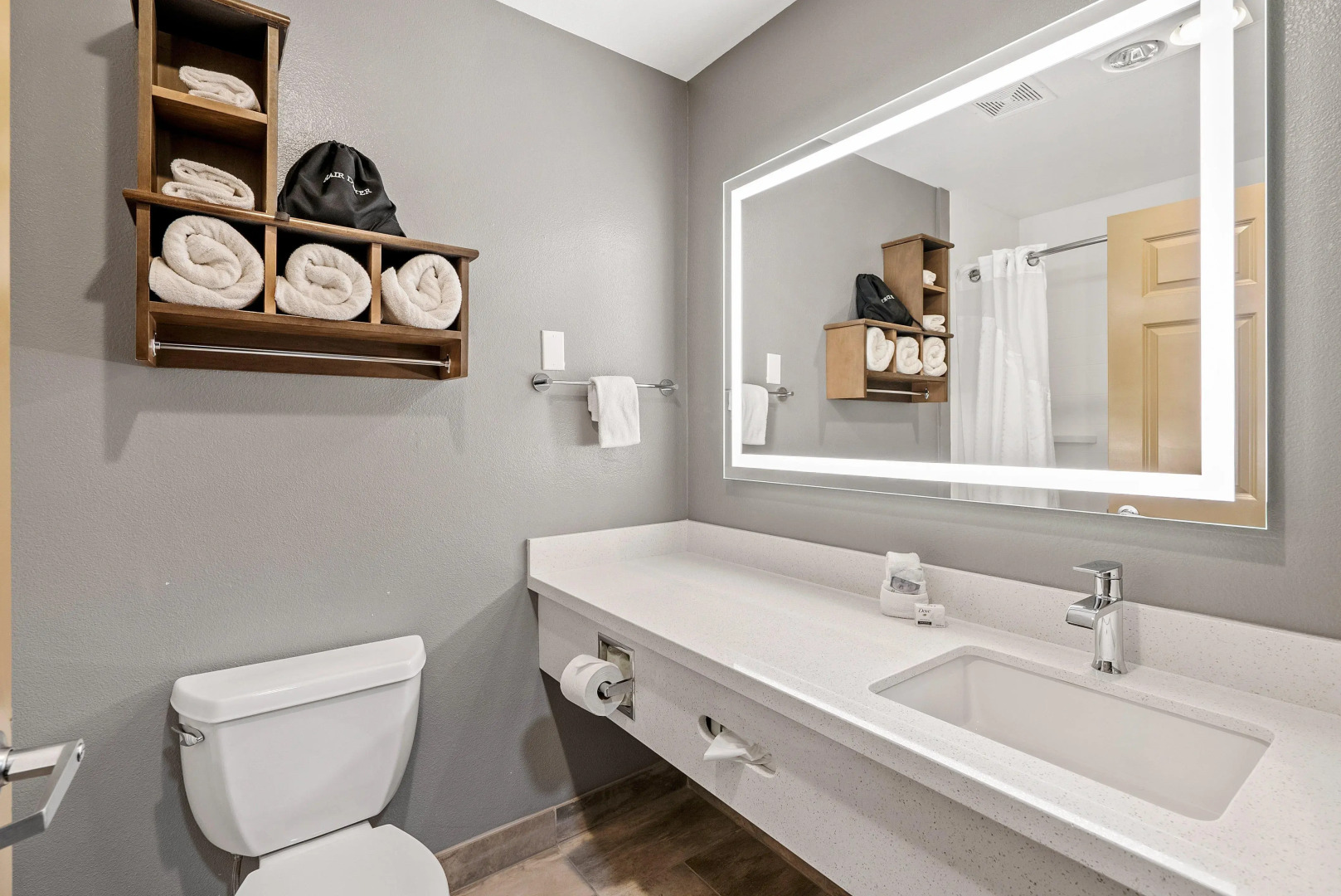 Holiday Inn Express & Suites Paso Robles by IHG