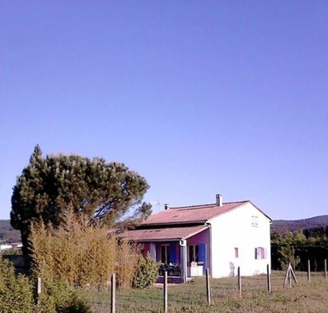 House With 2 Bedrooms in St Julien les Rosiers, With Enclosed Garden a