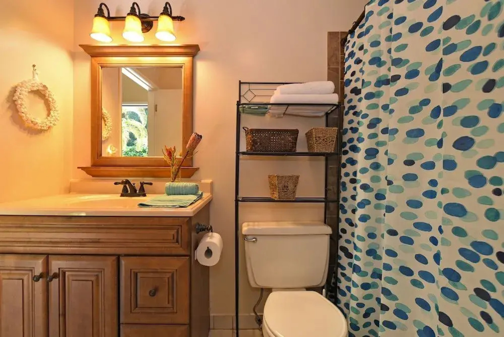 Pohailani 131 by RedAwning