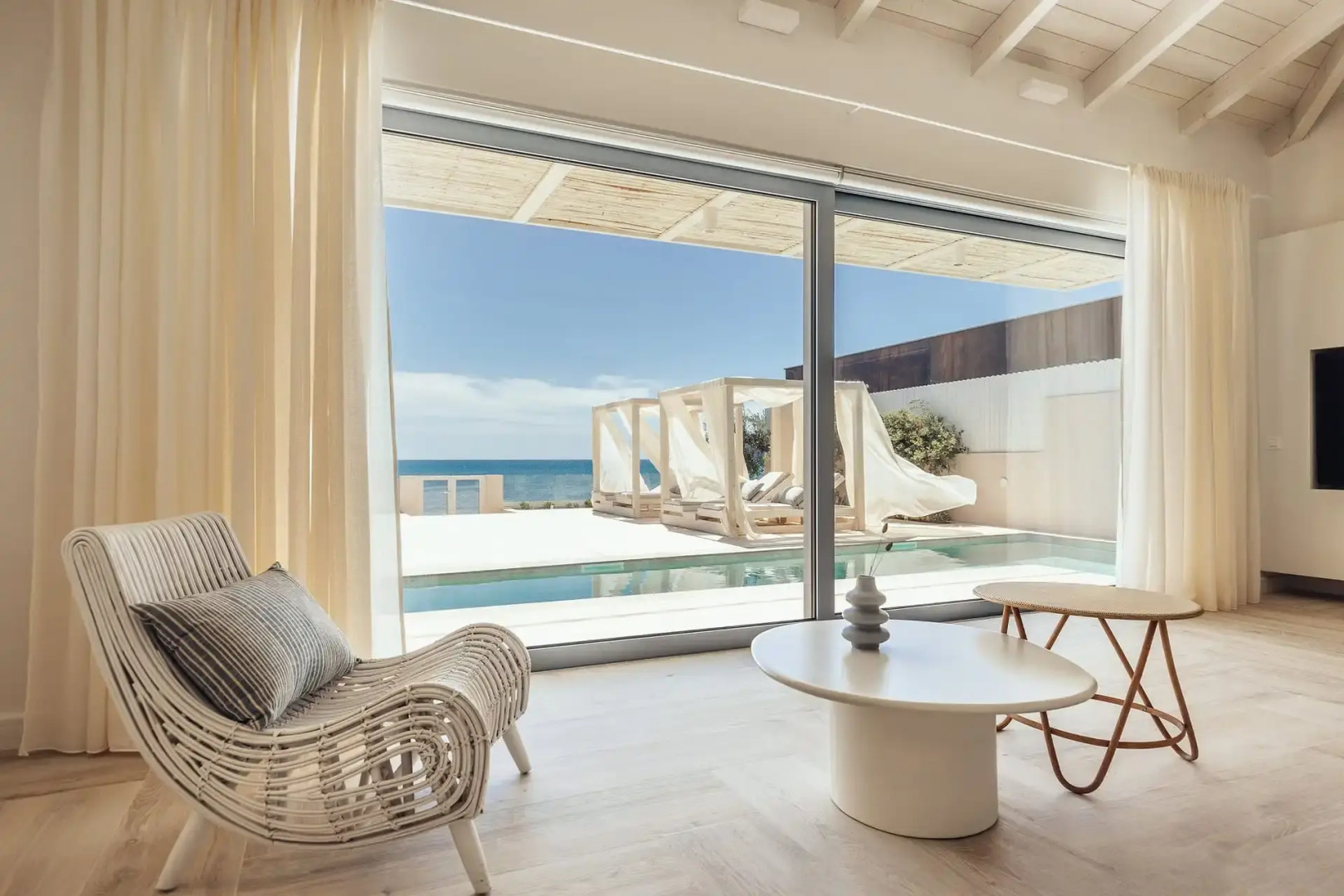 Salty Angel Sea Front Villa