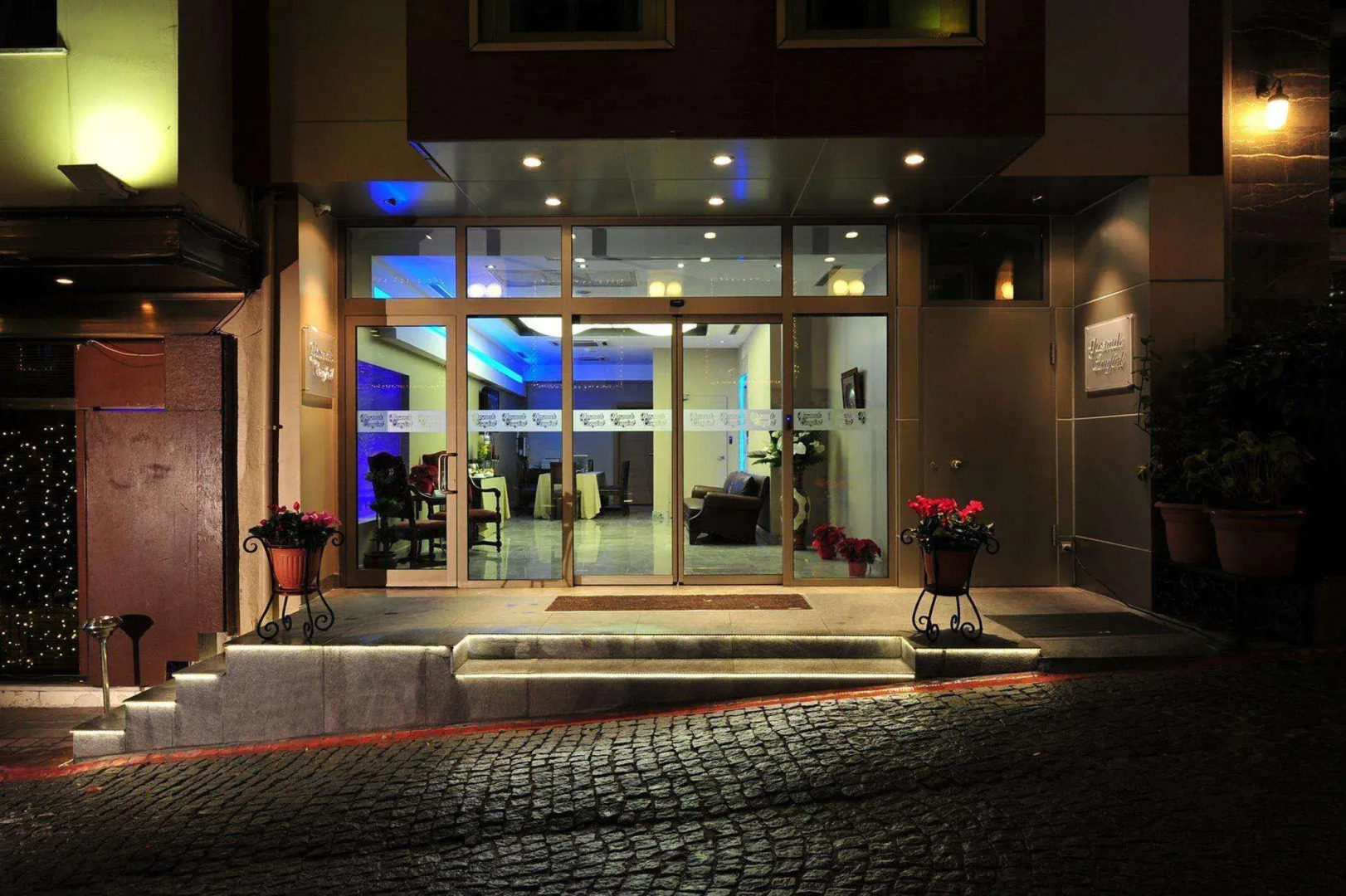 Yasmak Comfort Hotel