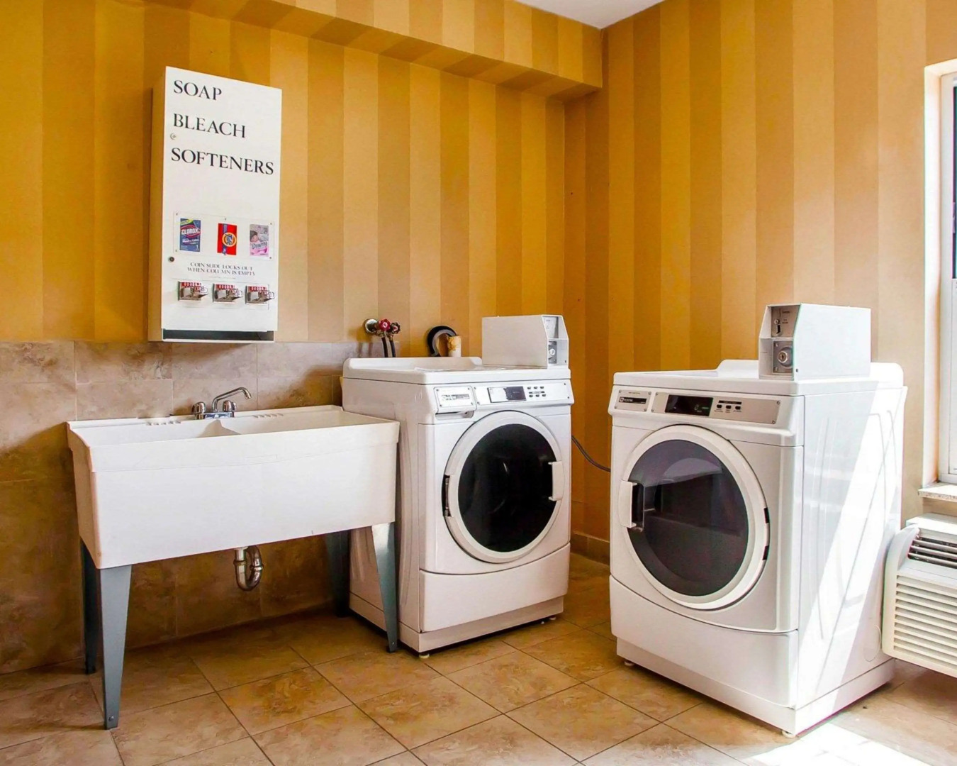 Comfort Suites East Brunswick - South River