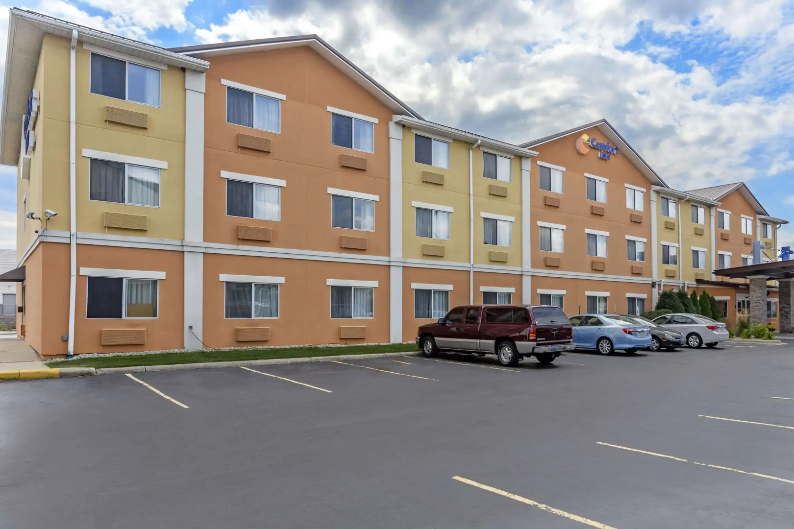 Comfort Inn Gurnee near Six Flags