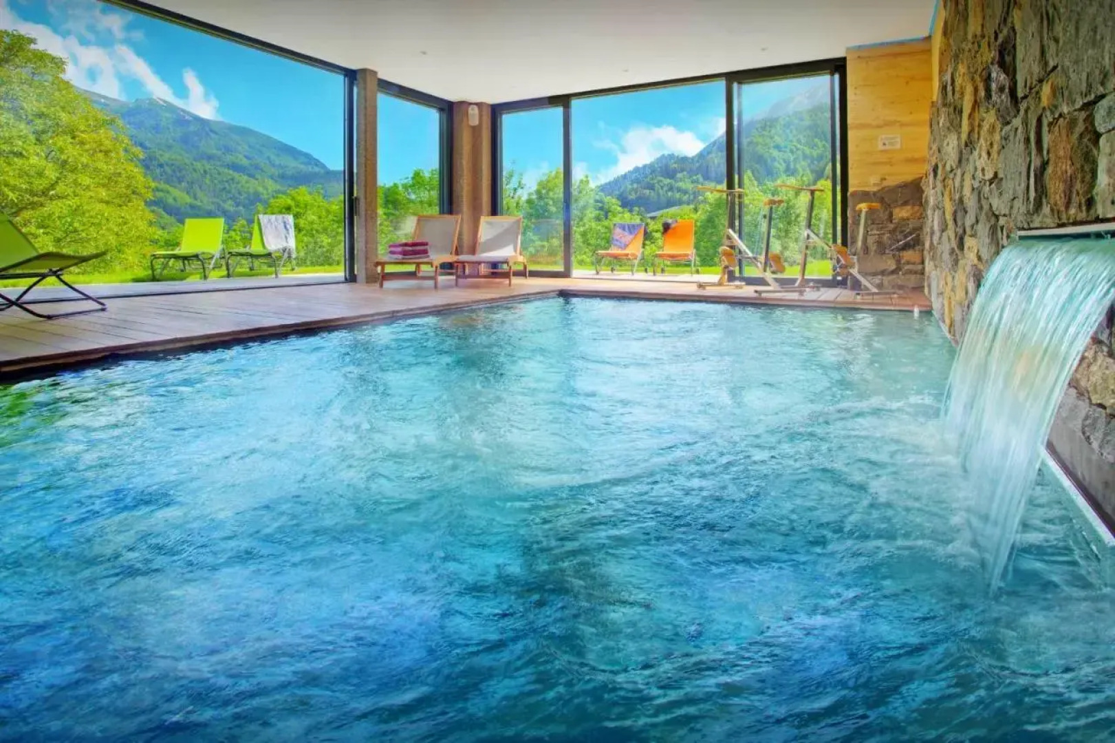 Lodge La Source OVO Network