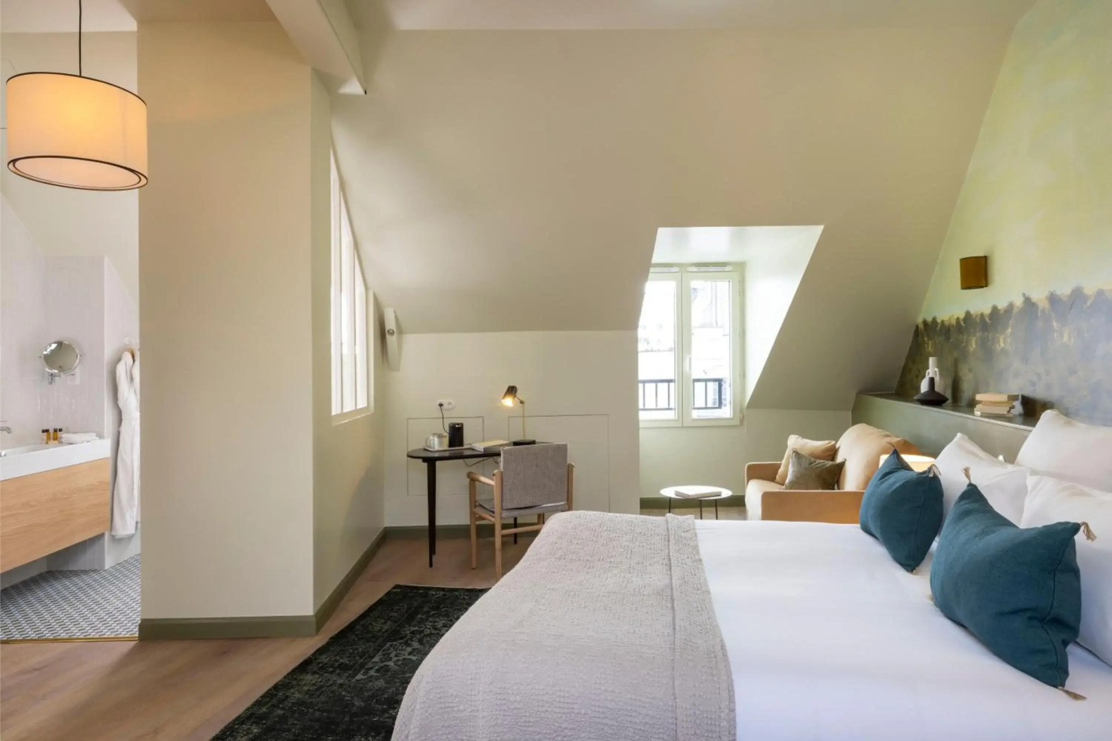 Le Petit Oberkampf Hotel & Spa