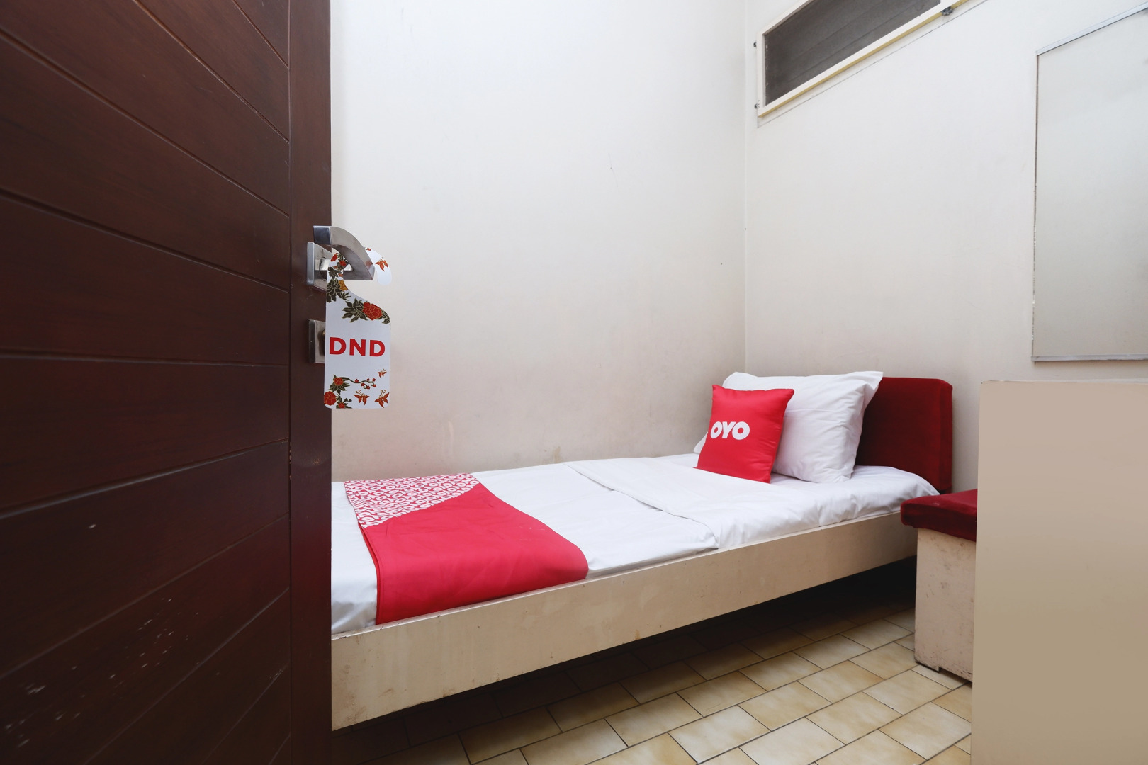 OYO 1843 Cahya Nirwana