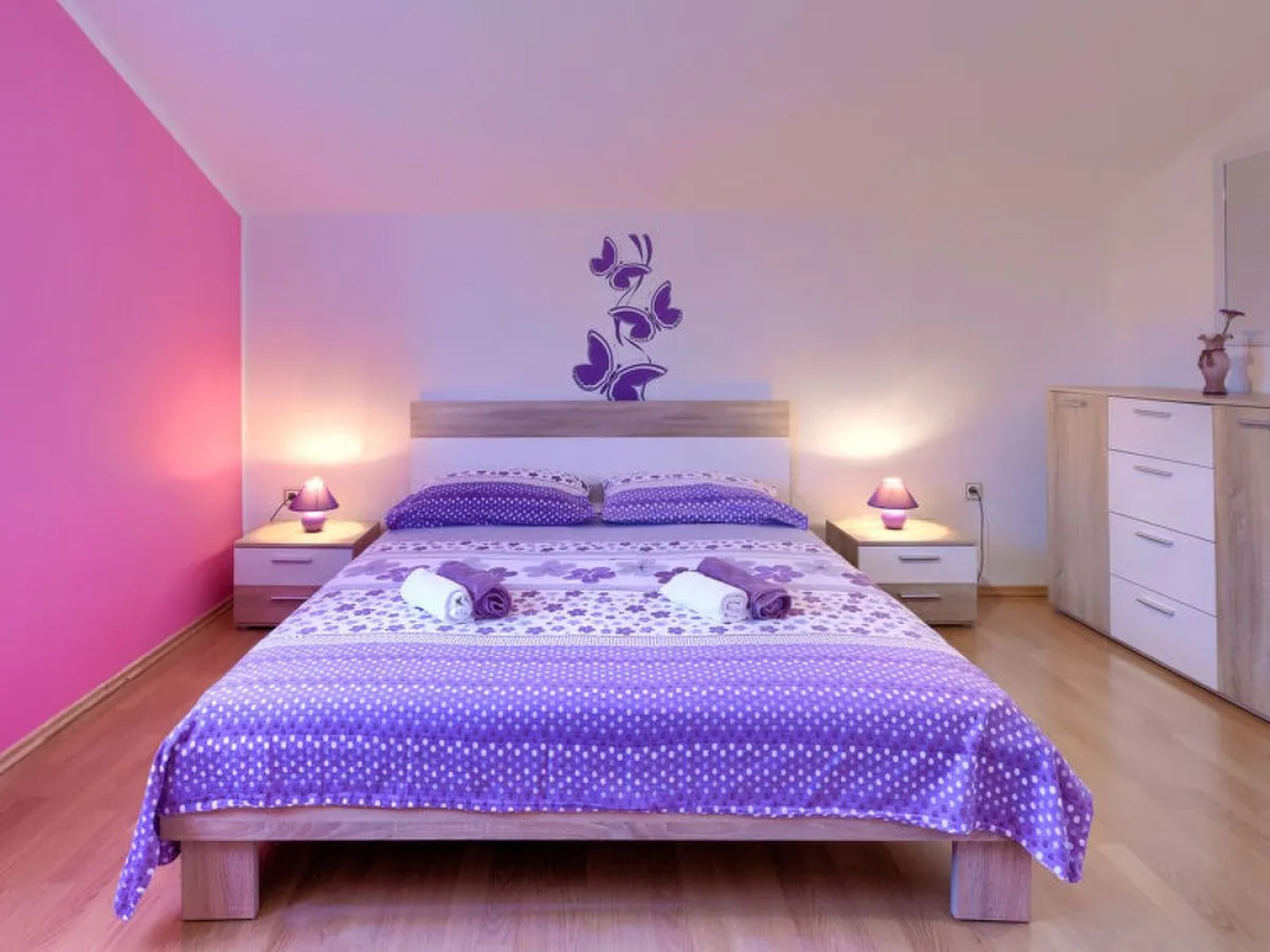 Holiday Home Nikolina (ROJ412)