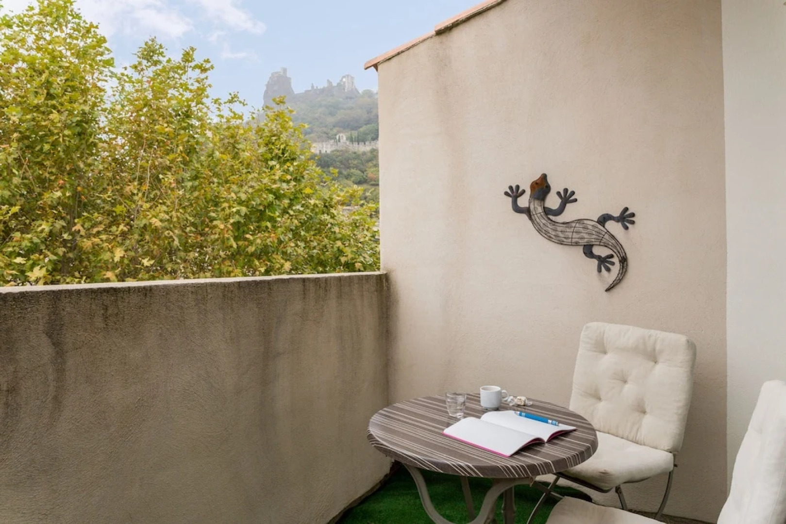 The Originals Access, Hostellerie des Pins