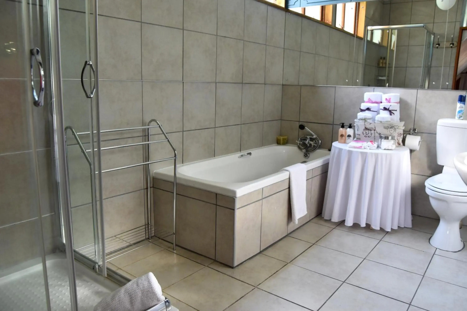 The Clarens Country House