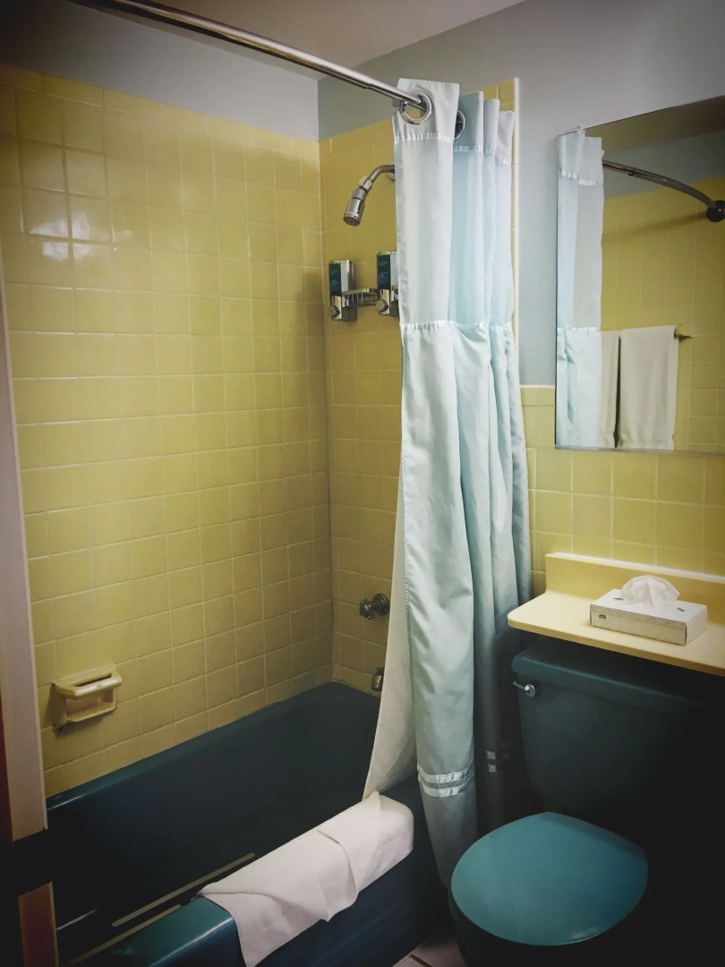 Bluebird Spa City Motor Lodge