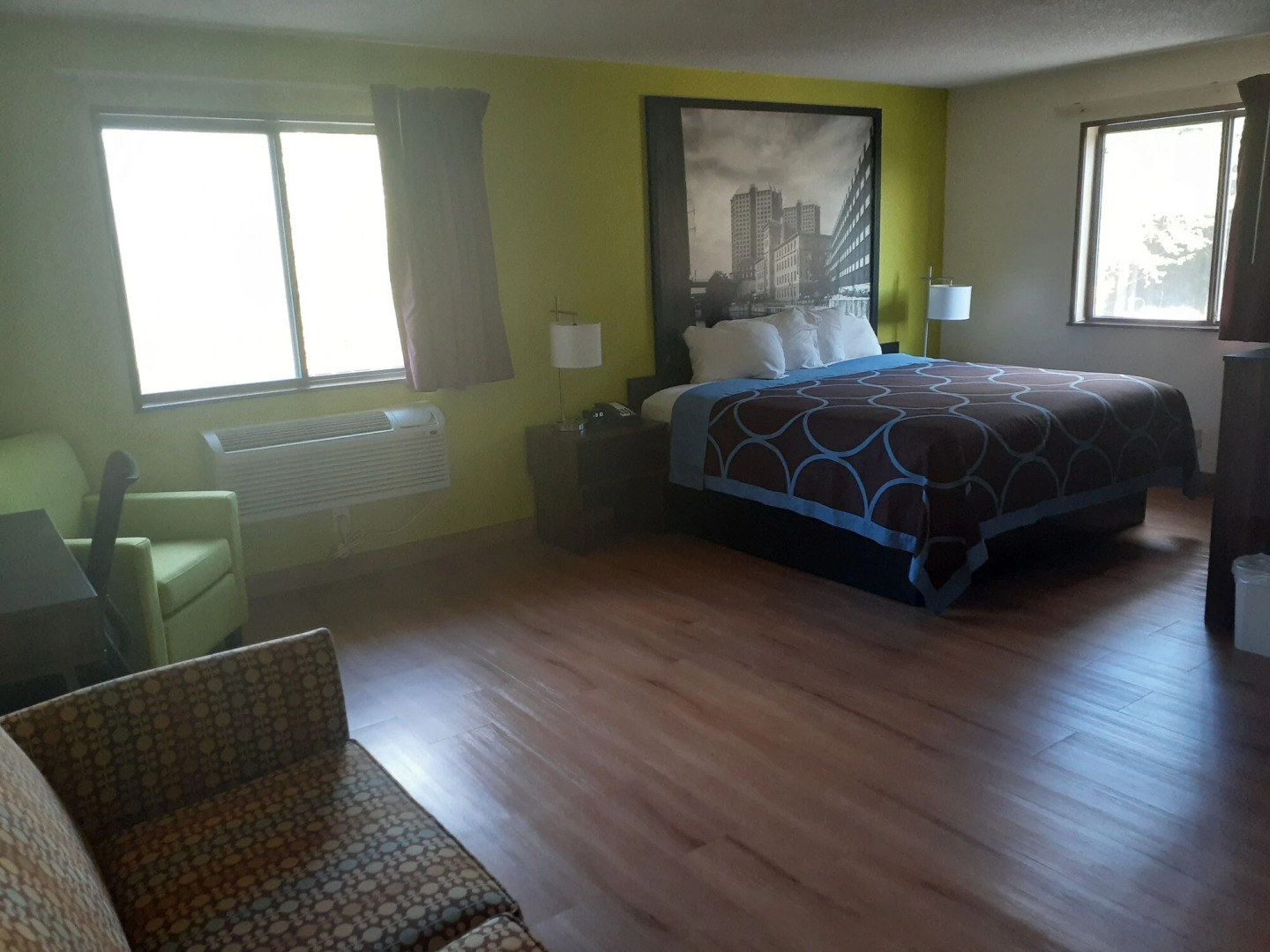 Super 8 by Wyndham Farmville