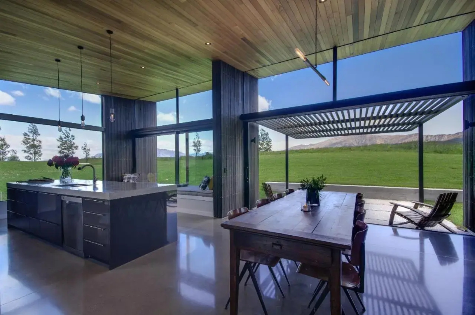 The Woolstore Luxury Holiday Home by Majordomo