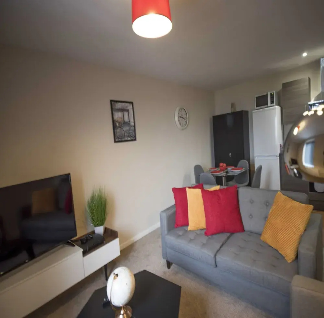 Centauri Apartments in Park Rise