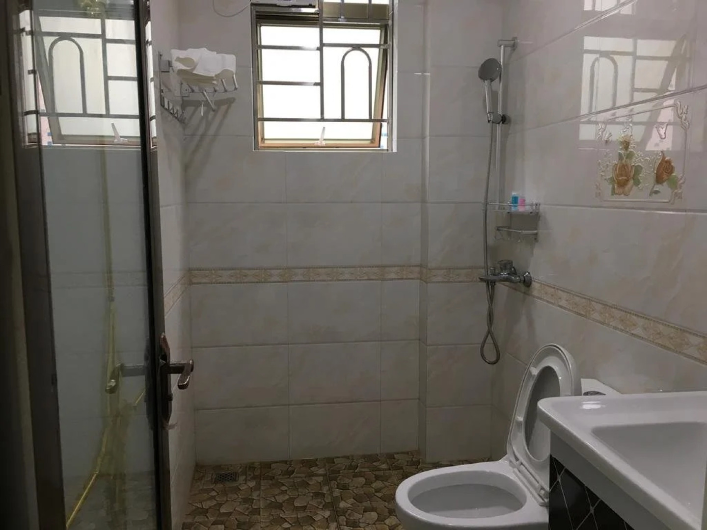 Shuangyuewan Happy Inn