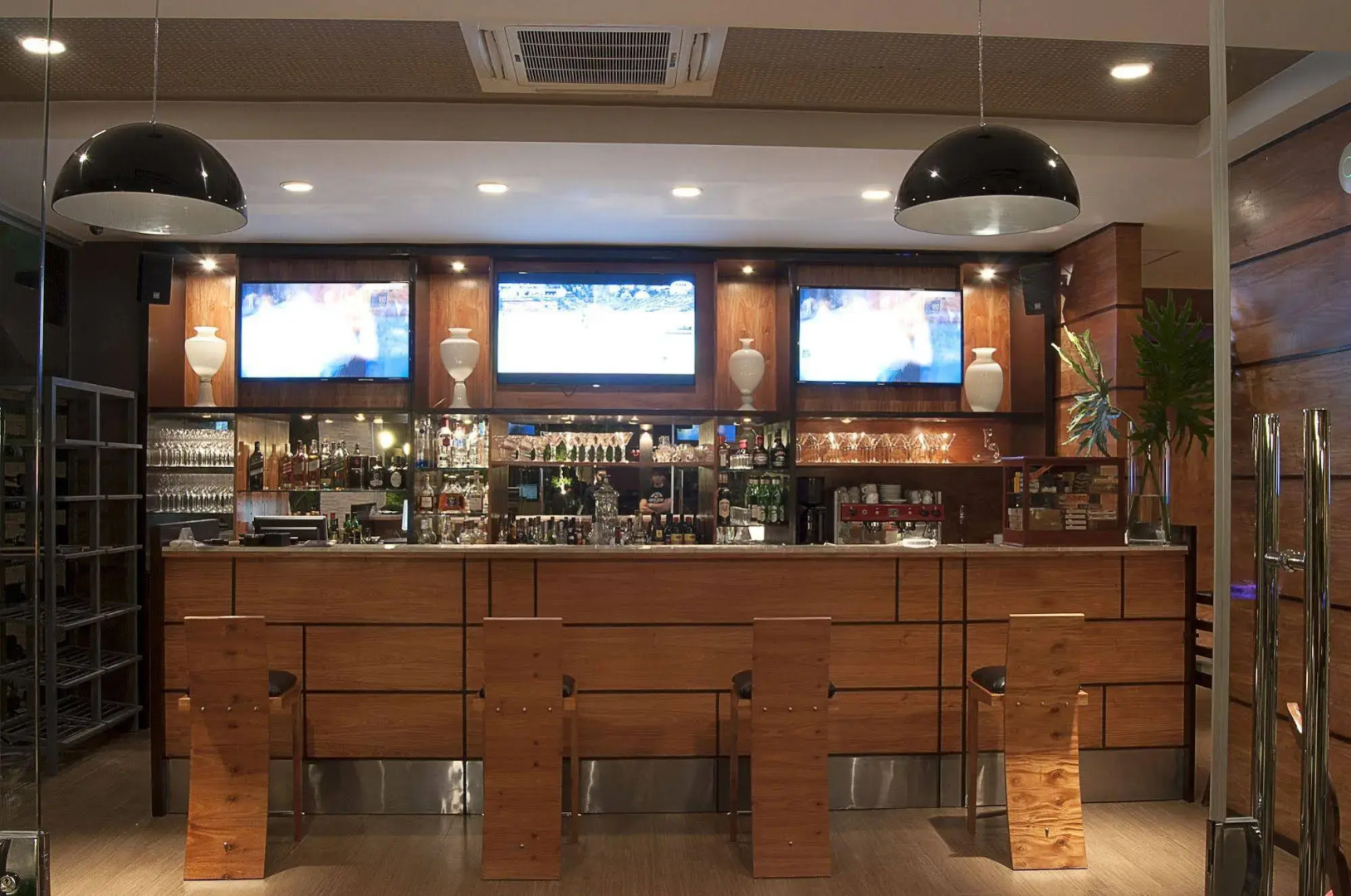 Las Ventanas Suites Hotel