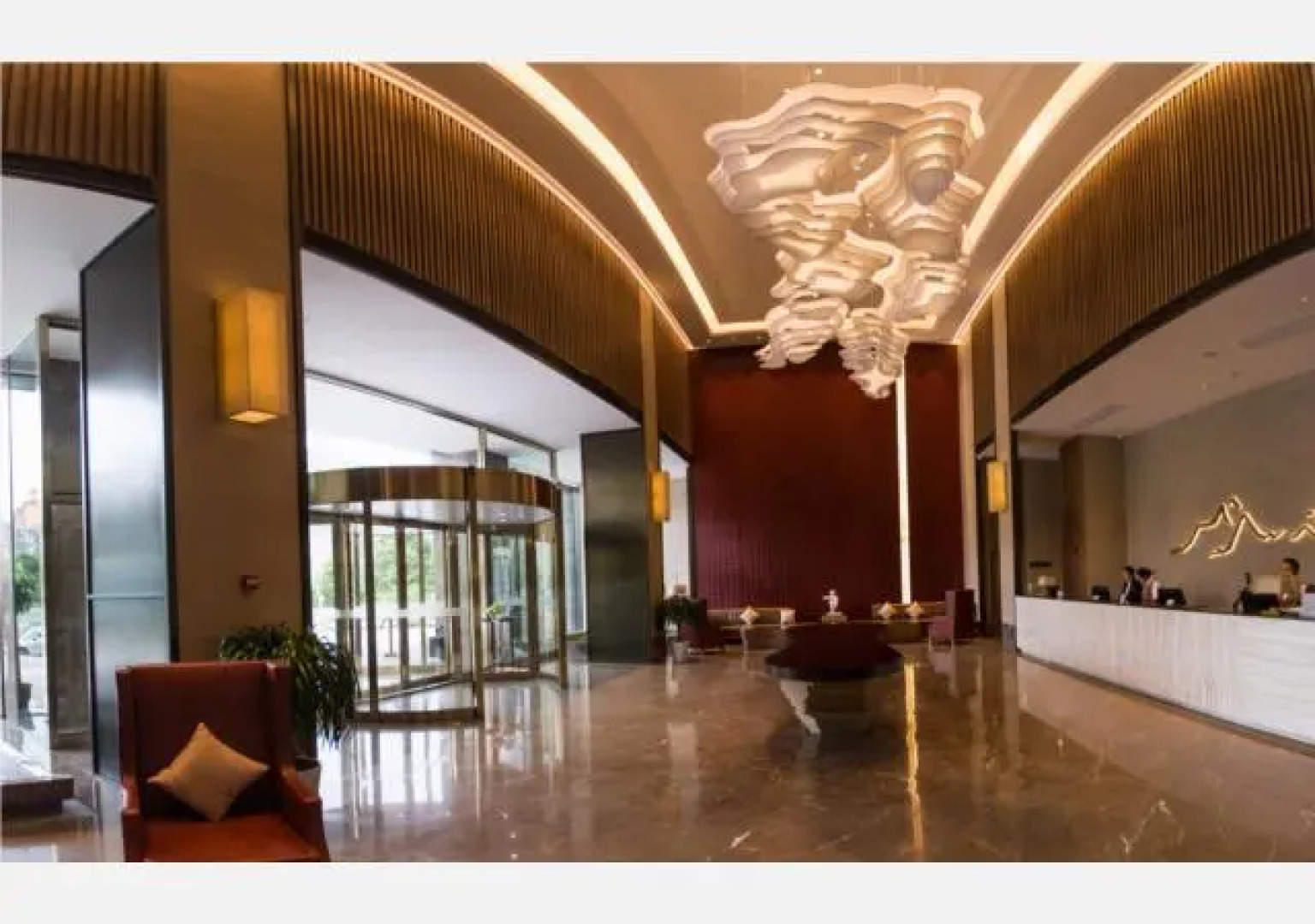 Echeng Hotel Laibing Jinxiu Shuidian Tower