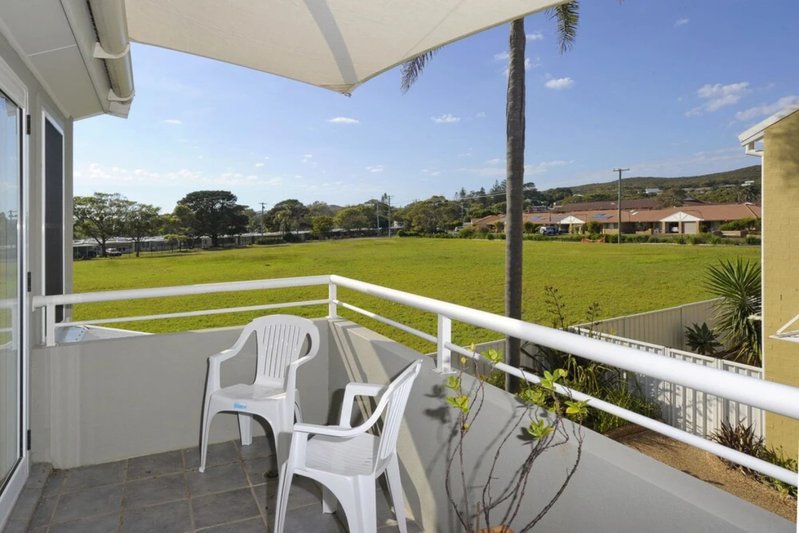 Sandcastles Unit 9 - Fingal Bay