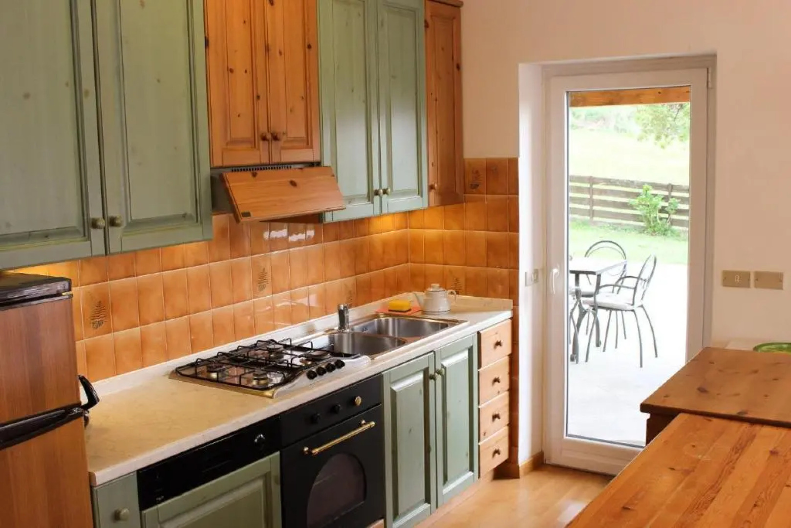 Bellavista I Garten Ferienwohnung mit Pool