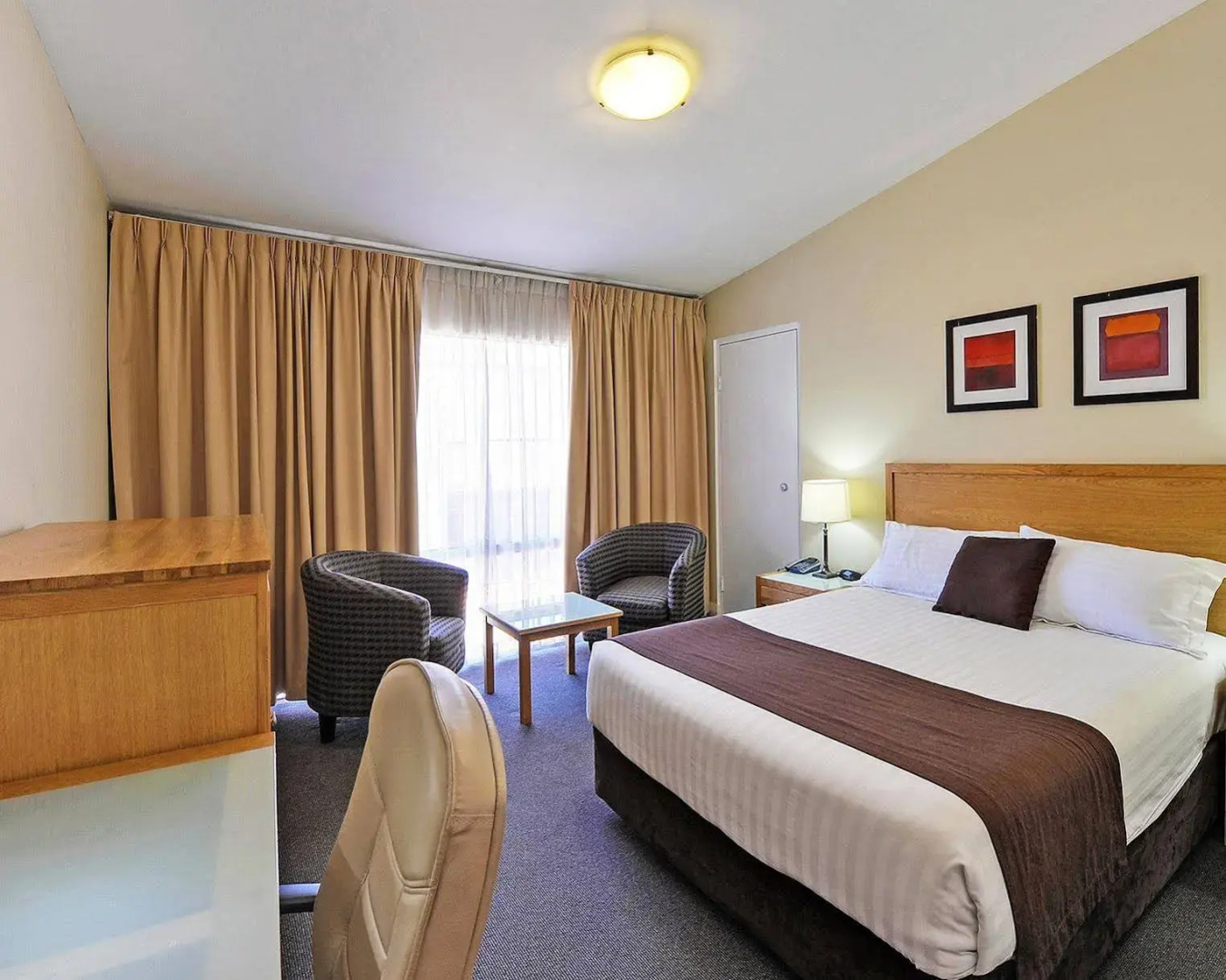 Littomore Hotel on Stewart, Bathurst