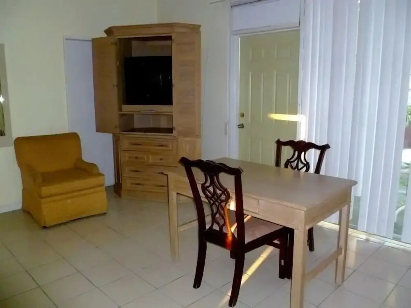 Orchard Garden Hotel & Suites