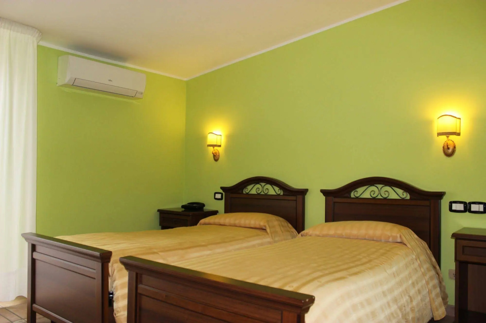 Hotel Villa Del Lago