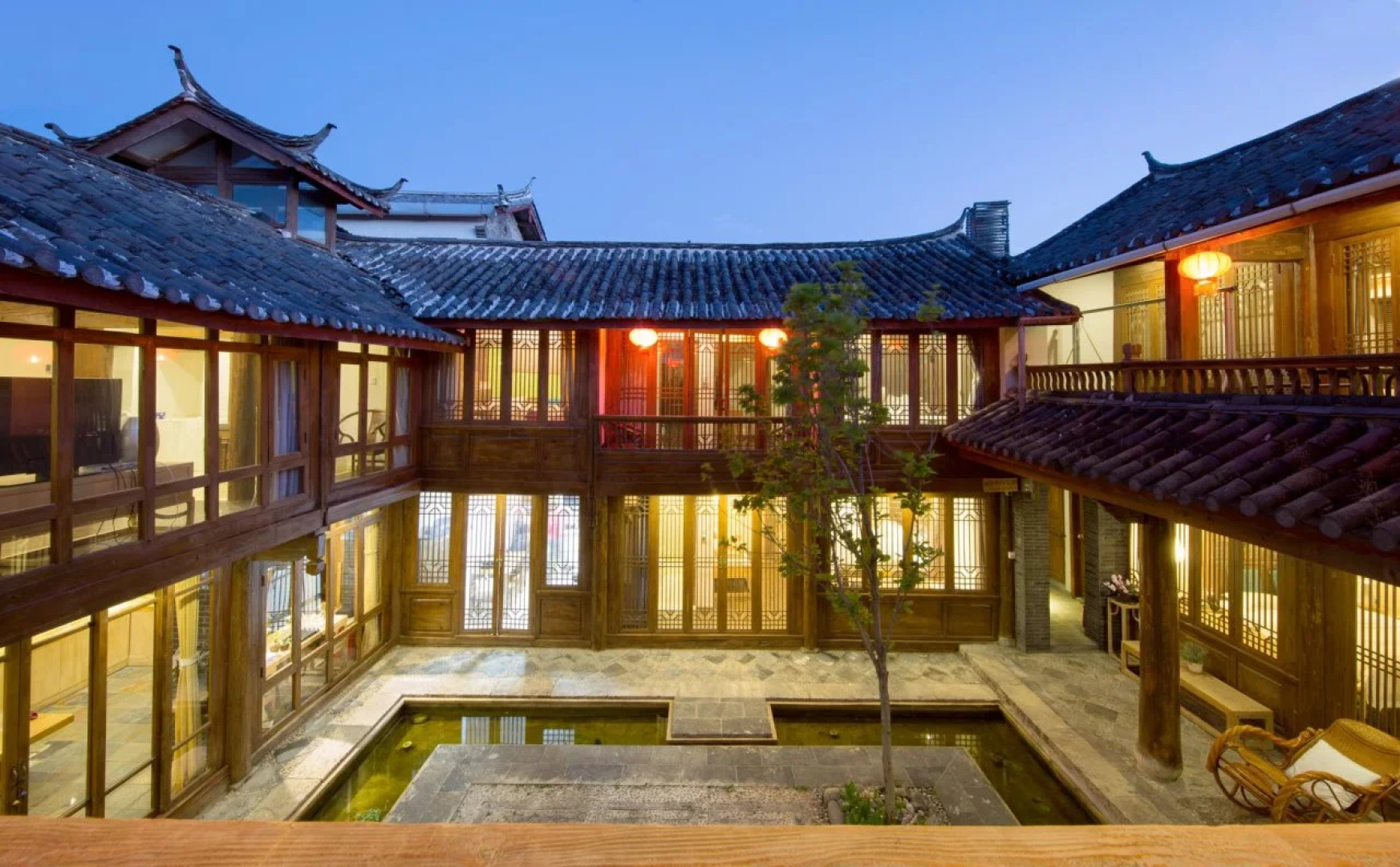 Lijiang Ancient Bridge Inn