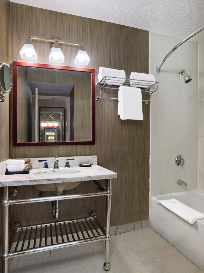 Sheraton Philadelphia University City Hotel