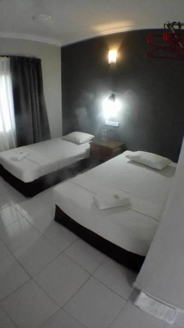 Tebing Guest House