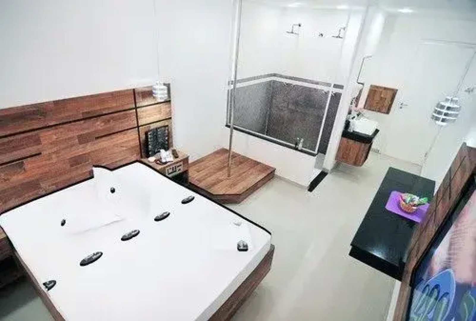 Motel Chocolat - Adults Only