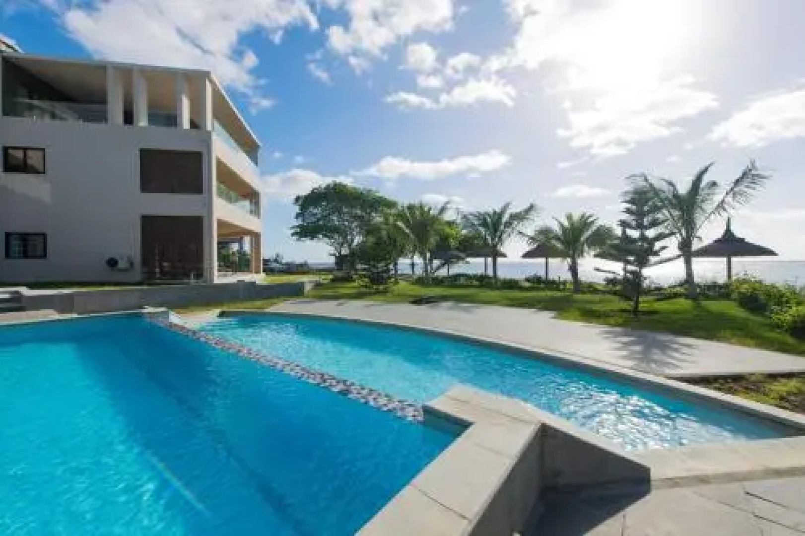 Flic en Flac Beachfront villa
