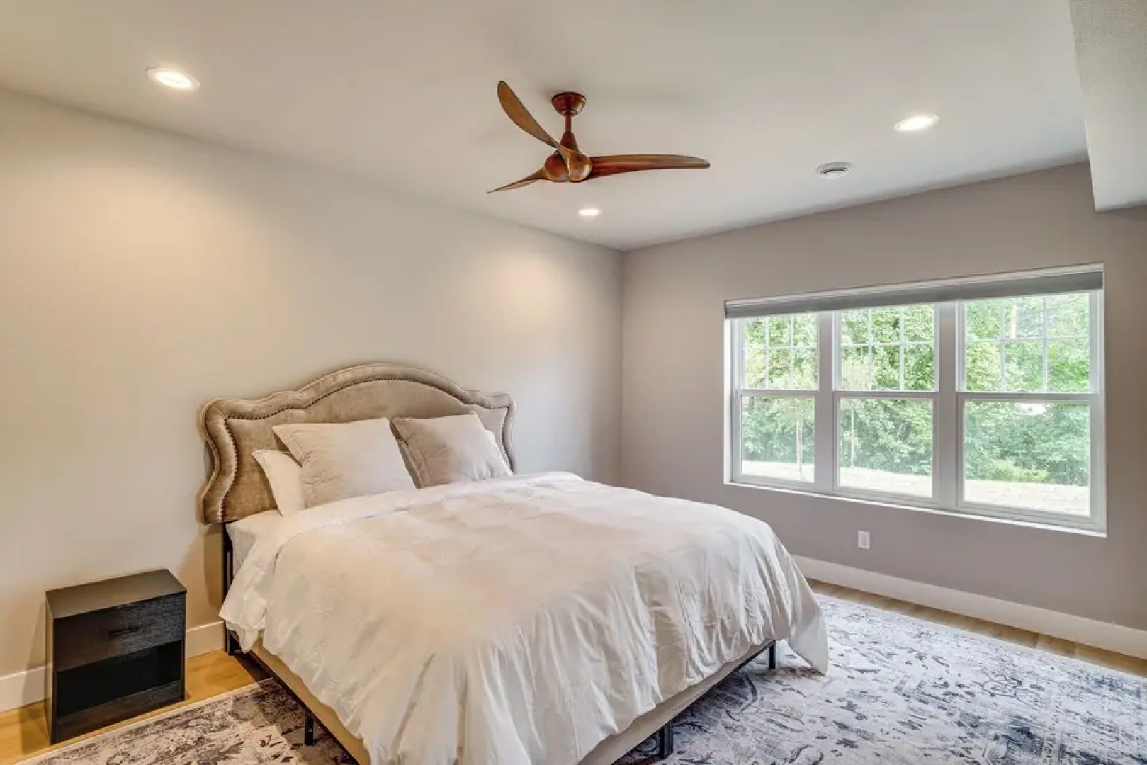 Walk to Beaches + Restaurants: Elkhart Lake Escape