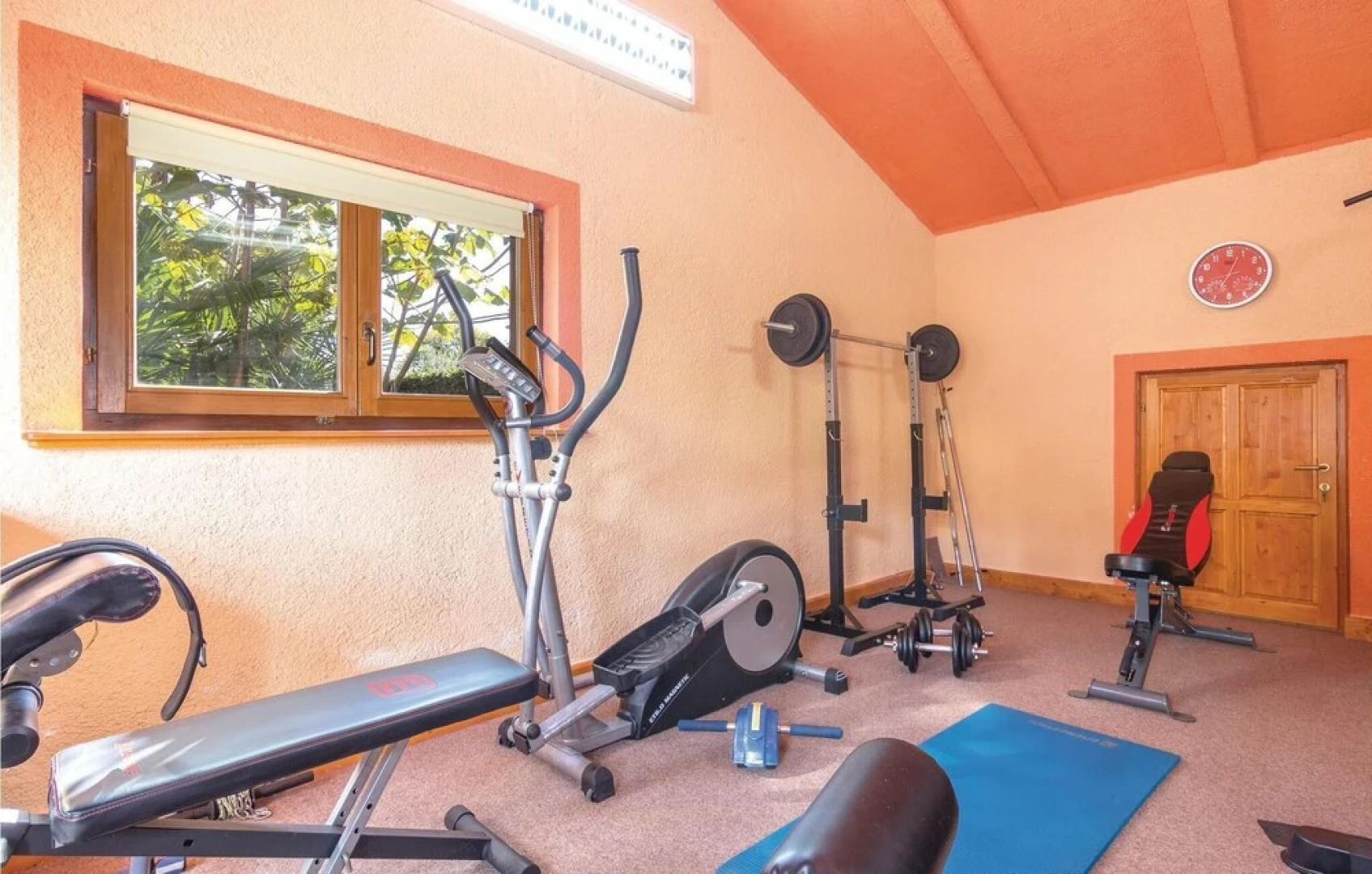 Awesome Home in Pula with WiFi, Hot Tub & Sauna