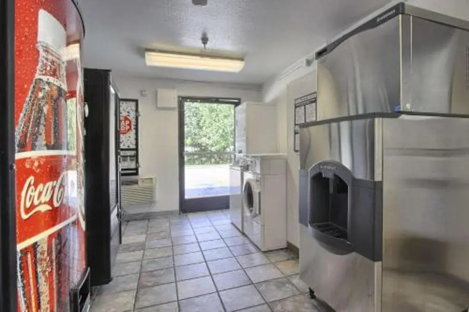 Motel 6 New Cumberland, PA - Harrisburg - Hershey South