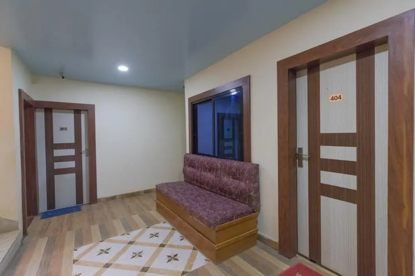 OYO 758 Hotel Atithi